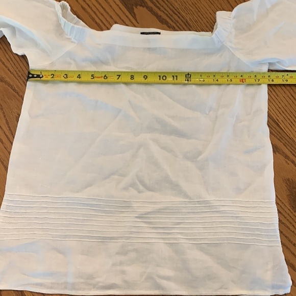 Ann Taylor 💯 linen white top. Wild West Whites. Summer linen size XSP. Petites - Picture 5 of 11